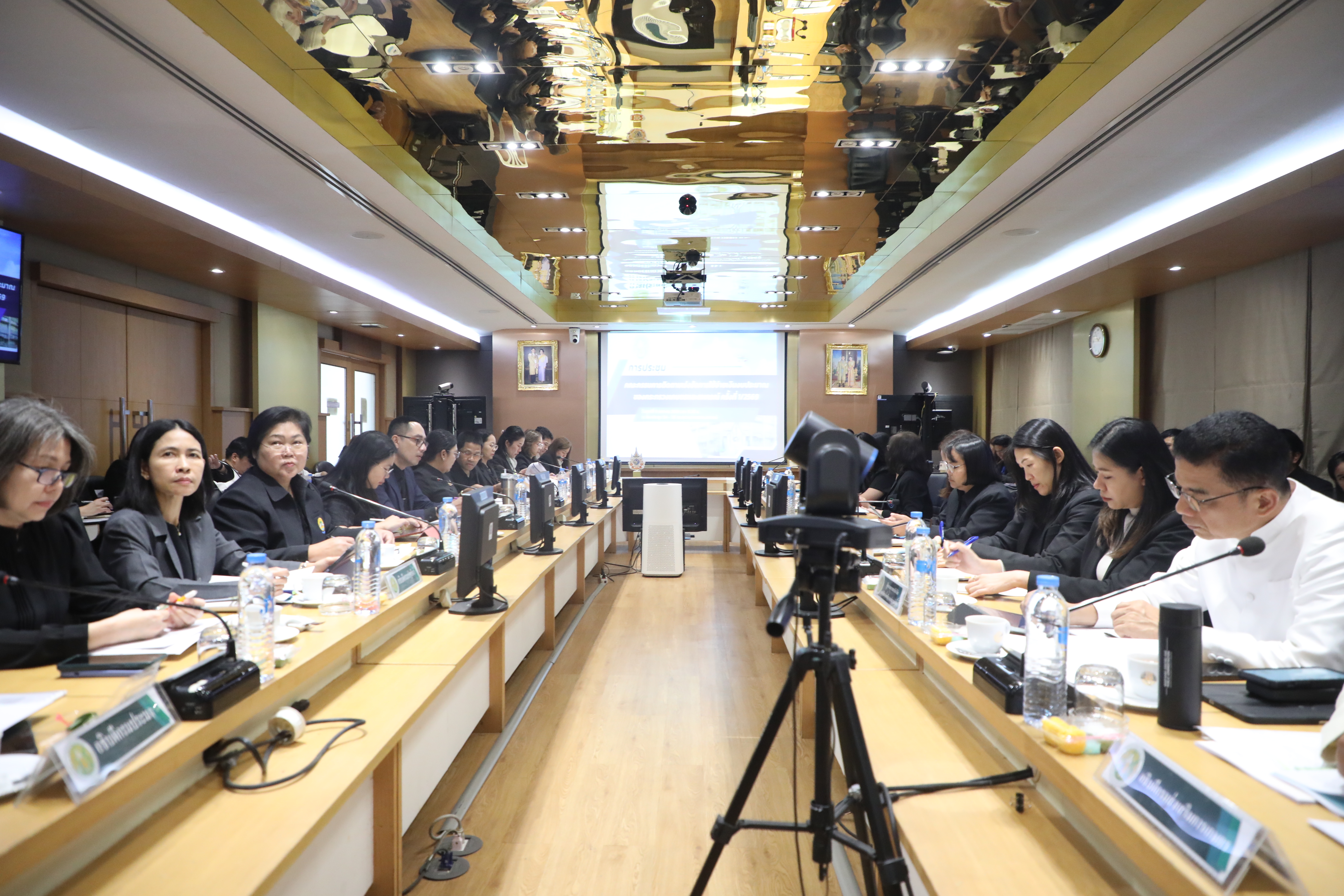 title - ส.ป.ก. ประชุมคณะกรรมการติดตามเร่งรัดการใช้จ่ายเงินงบประมาณของกระทรวงเกษตร์และสหกรณ์ ครั้งที่ 1/2569